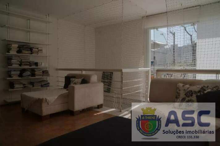 Sobrado à venda em Santo André, Jardim, com 3 quartos, 216m² - Apartamento São Caetano
